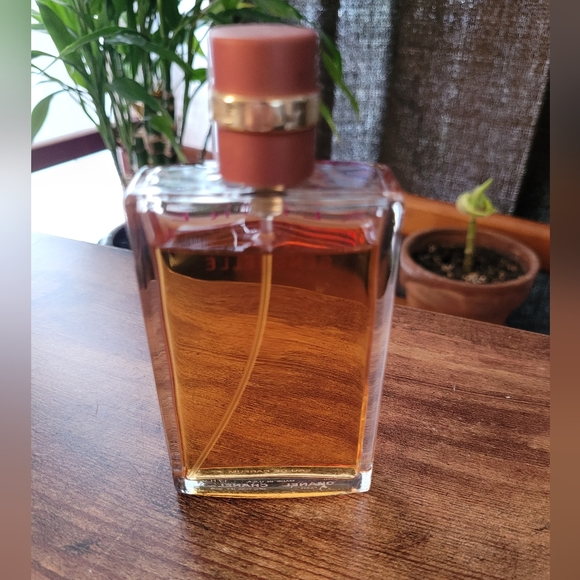 Chanel - Allure Eau de Parfum - Picture 5 of 8